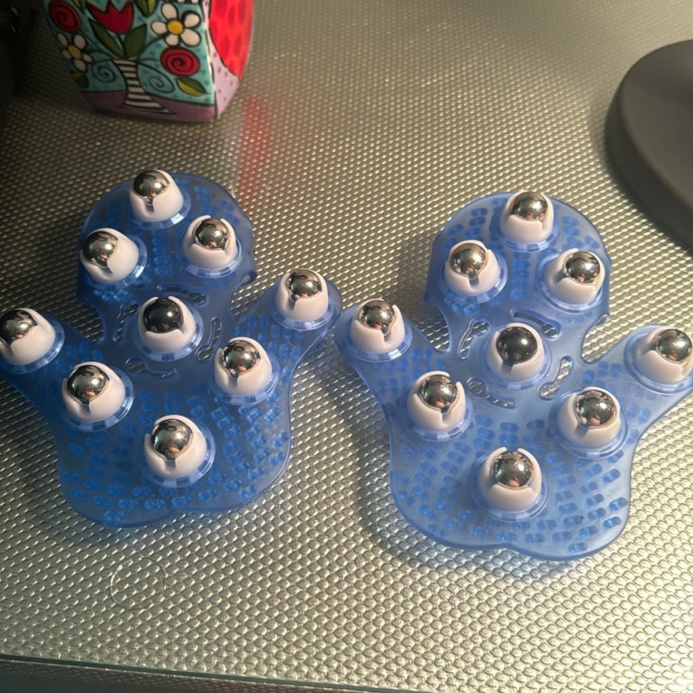 Hand Held Roller Ball Massage Mits